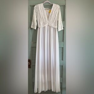 Elegant White Maxi Dress